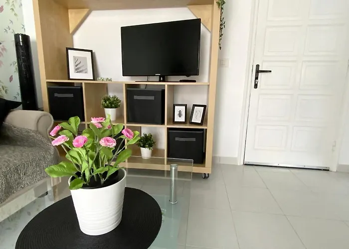 Great Location, In The Heart Of Puerto Del Carmen, Aguazul With Vv Licence *