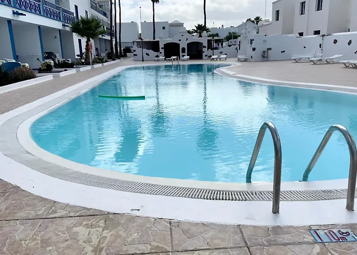 Apartment Great Location, In The Heart Of Puerto Del Carmen, Aguazul With Vv Licence